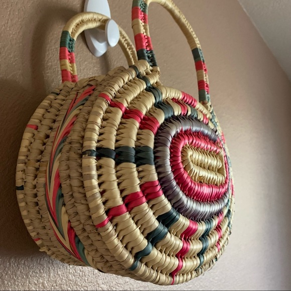 Boho Straw Handbag Vibrant Colors - Picture 3 of 7